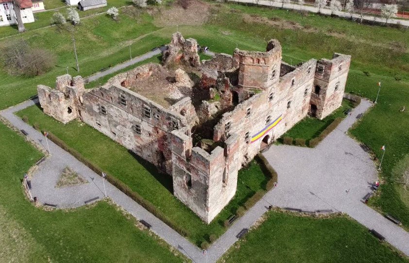 Castelul Lónyai, Medieșu Aurit, Romania, Romania